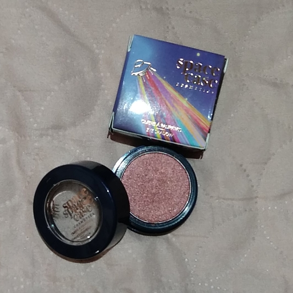 Space Case Cosmetics Eyeshadow Quad - Picture 3 of 4